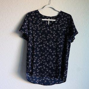 41 Hawthorn Flutter Sleeve Blouse